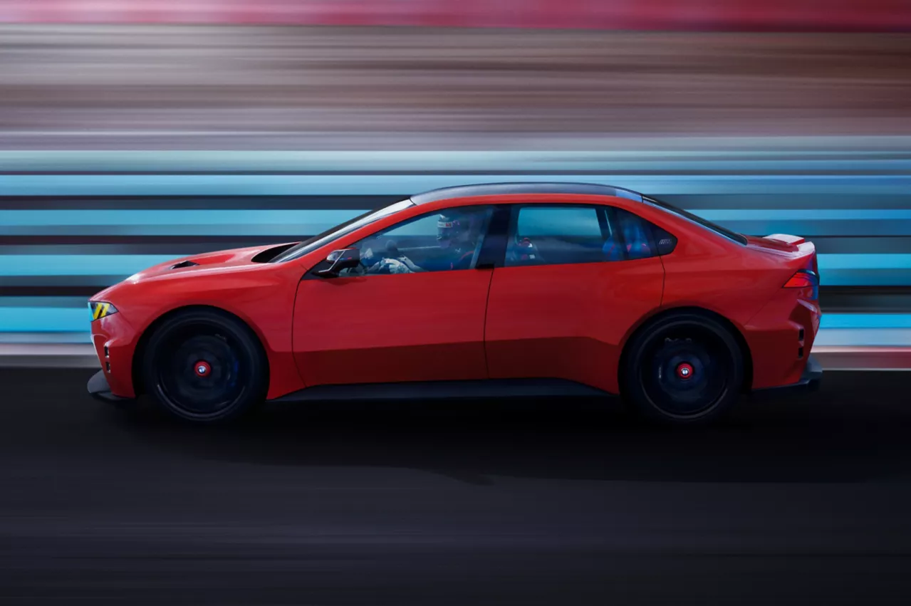 BMW M Concept in rot